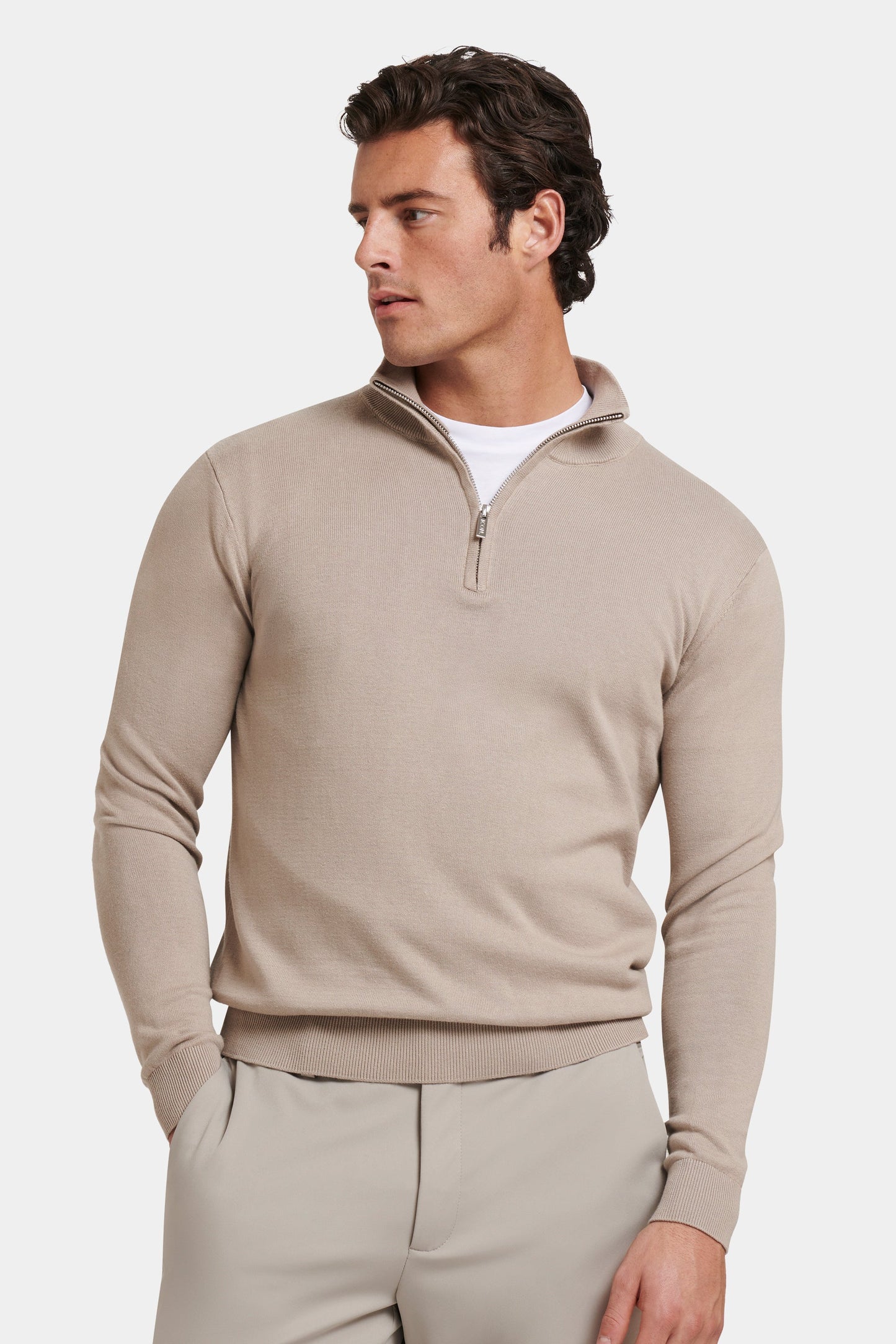 EL SUÉTER SANTONI CON CREMALLERA HASTA EL CUELLO