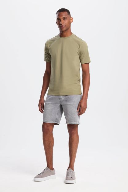 LA CAMISETA REGULAR