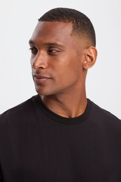 LA CAMISETA REGULAR