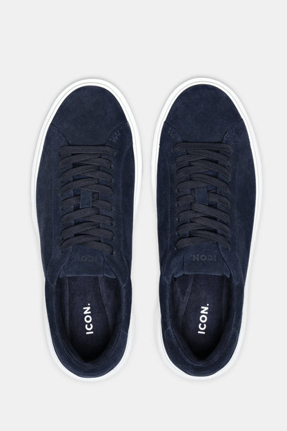 LE CLASSICHE SNEAKERS IN SUEDE