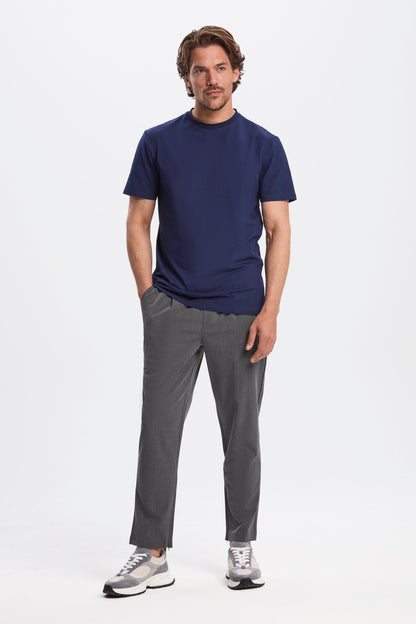 LA CAMISETA REGULAR